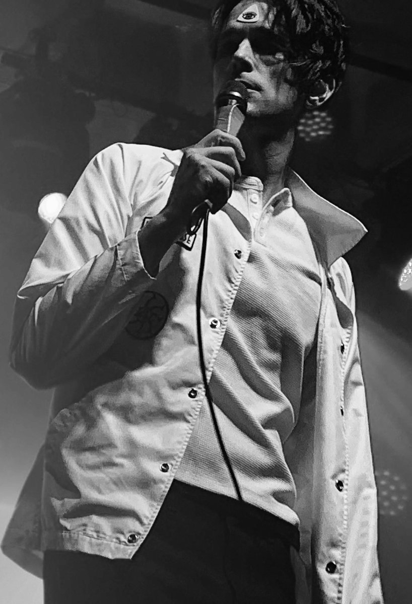 dallon weekes thinker 💭 tweet media