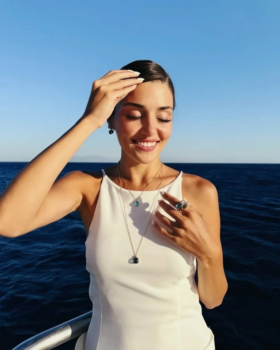 Виктория tweet media