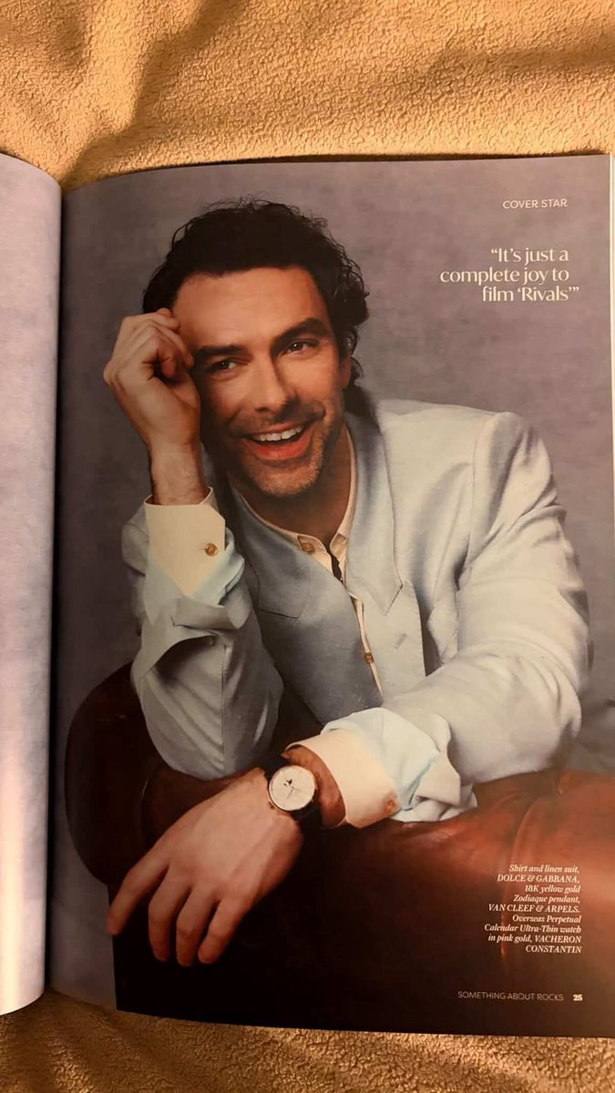 Appreciation of Aidan Turner tweet media
