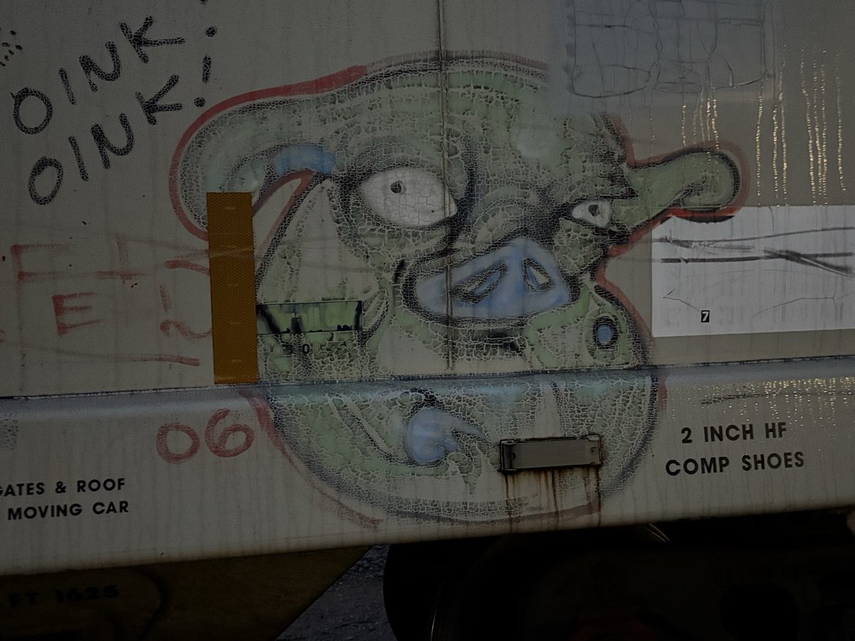 Snoozin' SaranWrap tweet media