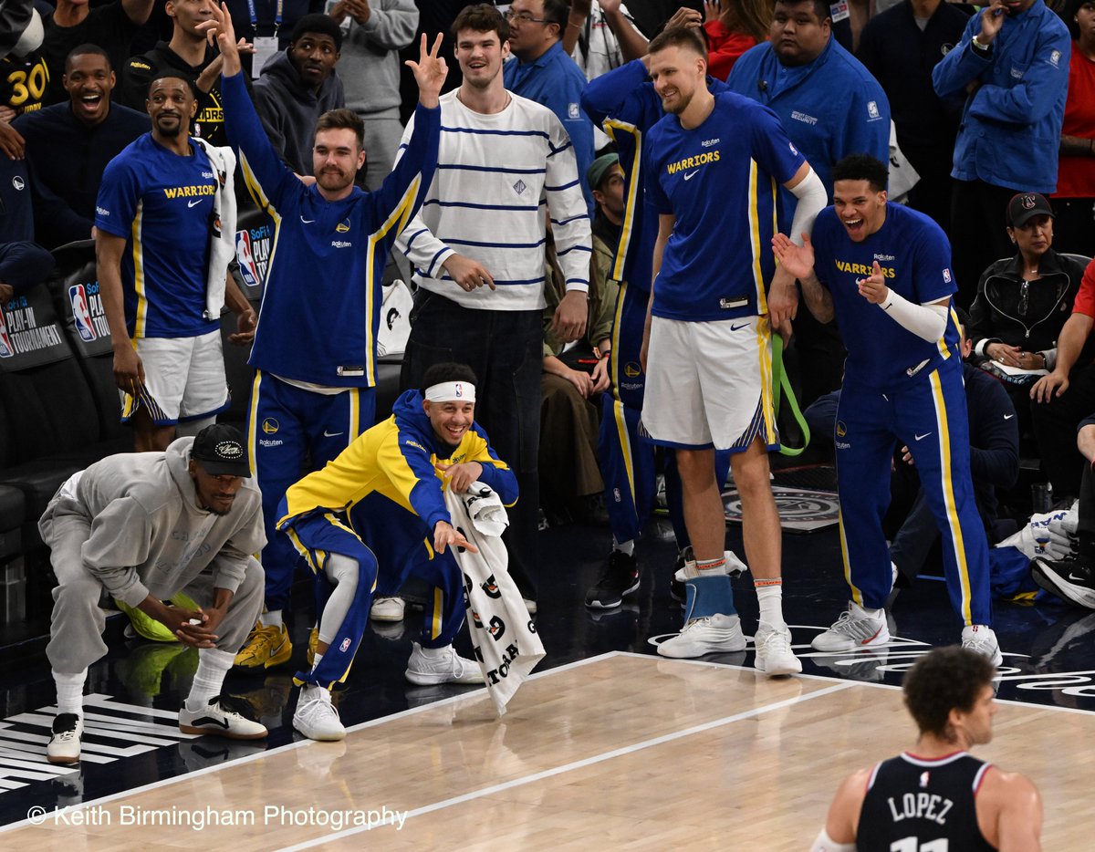 photowkb's tweet image. Stephen Curry and the Golden State Warriors defeated the LA Clippers 126-121 to win an NBA basketball game at Intuit Dome in Inglewood. @nba #nba @LAClippers #clippers @warriors #warriors #basketball @NikonUSA #nikon @InsideSoCalSpts