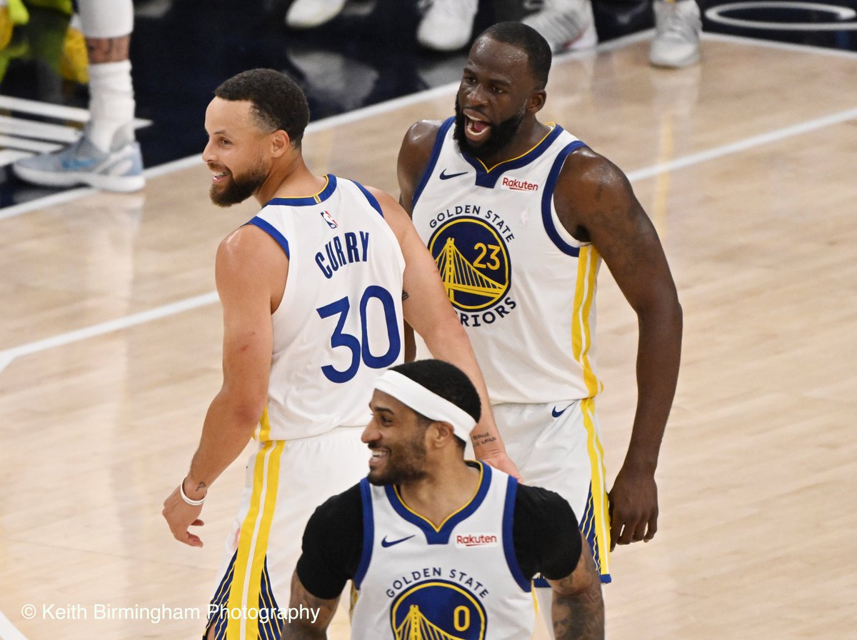 photowkb's tweet image. Stephen Curry and the Golden State Warriors defeated the LA Clippers 126-121 to win an NBA basketball game at Intuit Dome in Inglewood. @nba #nba @LAClippers #clippers @warriors #warriors #basketball @NikonUSA #nikon @InsideSoCalSpts