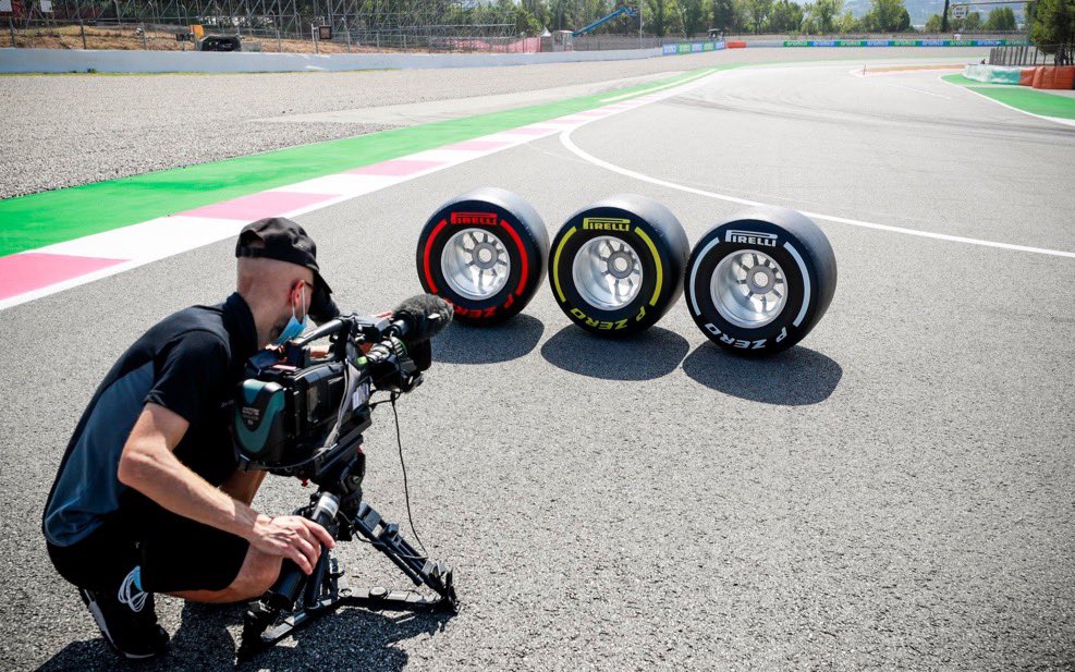 F1 Wallpaper That Goes Hard🏎🏁 tweet media