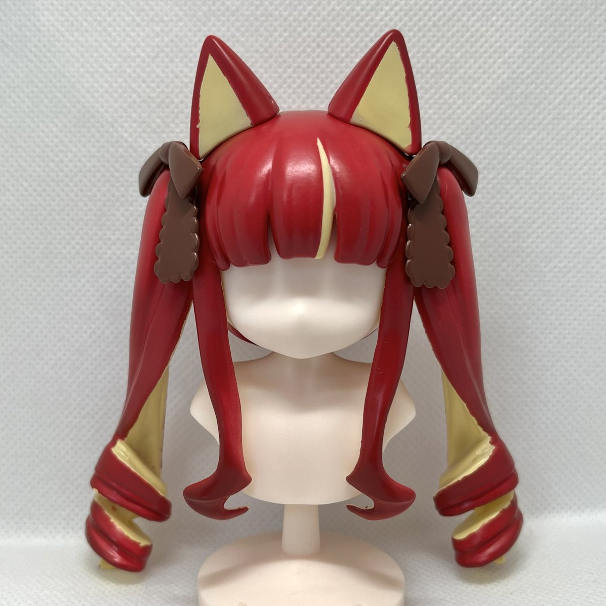 Shadow_4998's tweet photo. 记录｜红黄棕苹果皮秘境猫
仇人喷涂+1
亲友点的苹果皮（再战苹果皮的一集
这次尝试了胶带+蓝丁胶，但还是烂烂的，洗了买了遮盖液再玩一次，还是烂烂的_(:_」∠)_不过结论是这些玩具里我更喜欢遮盖胶带。
下次还敢
-
🎨：红黄苹果皮+棕色蝴蝶结+半光
👤：秘境-猫艾拉-白膜头
📦：和亲友回家了
#BJD https://t.co/aycH6EOfCZ
