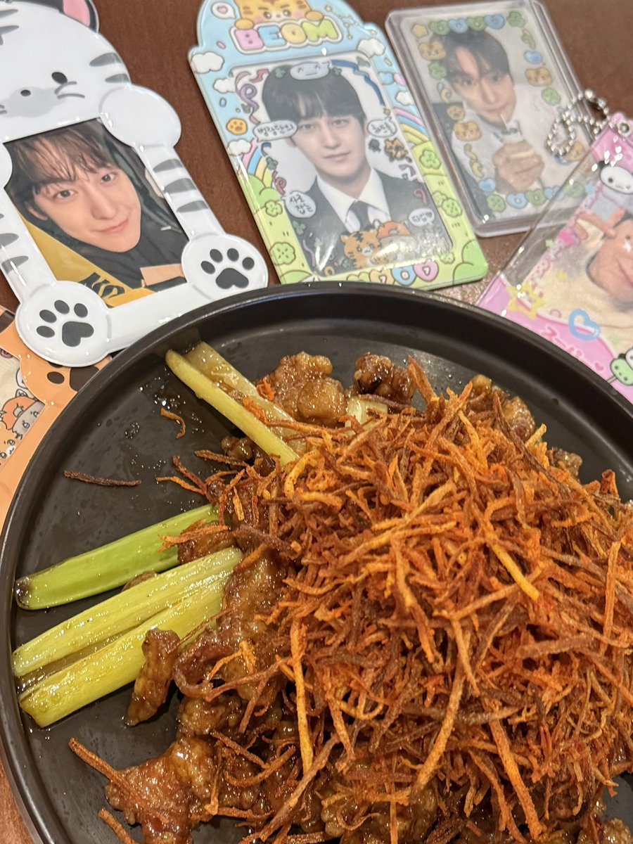 제로🐯 tweet media