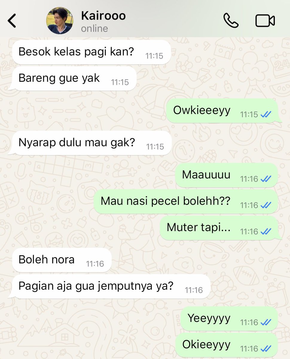 RéLoWrites tweet media