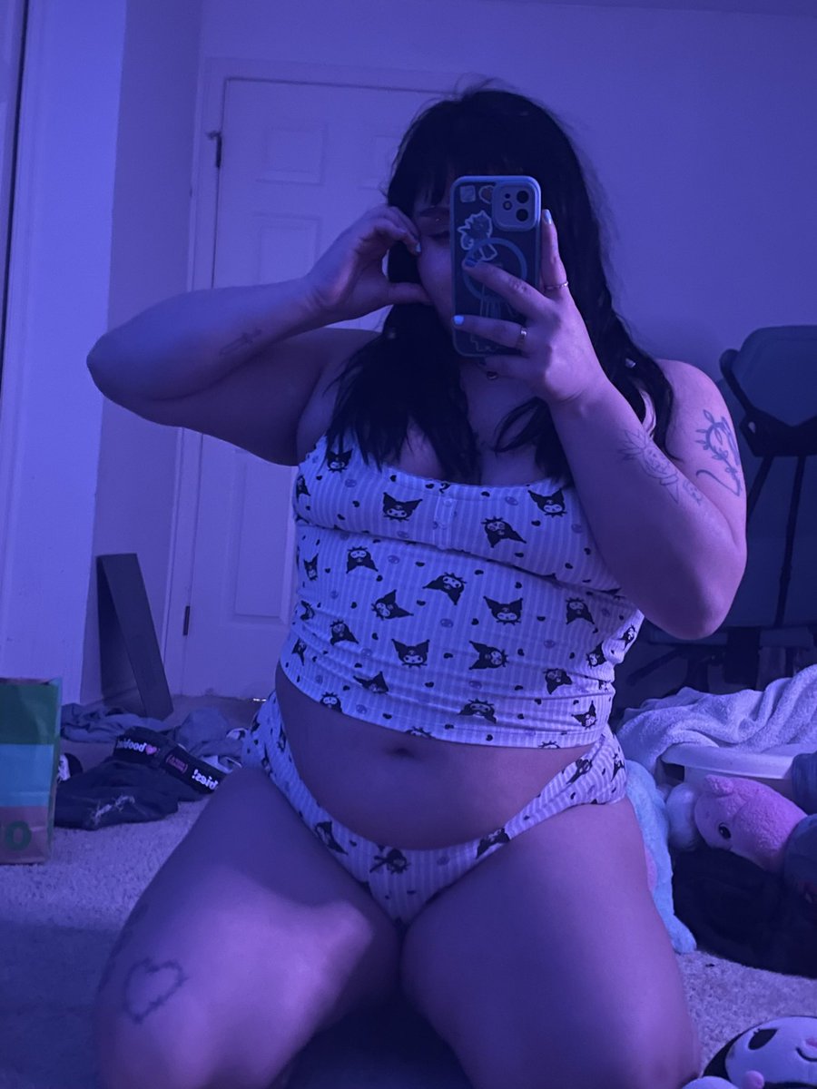 lola ⋆⭒˚.⋆ ~ nsfw tweet media