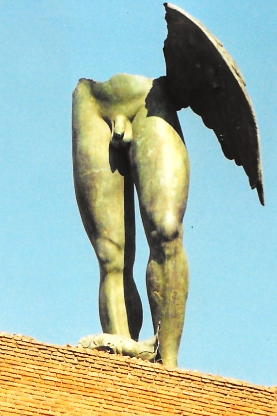 Daily street art #557 #Roma #Rome #Italy #Italia #followthebeer #StreetArt #streetstyle #streetphoto #streetphotography #streetphotographer