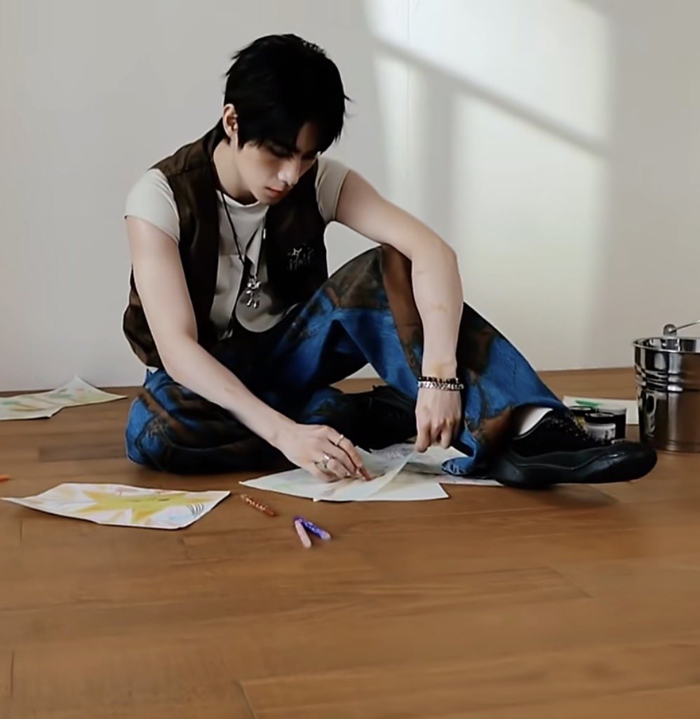 브루니 tweet media