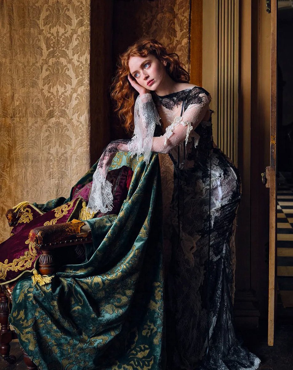 S R E E R U 💫 tweet media