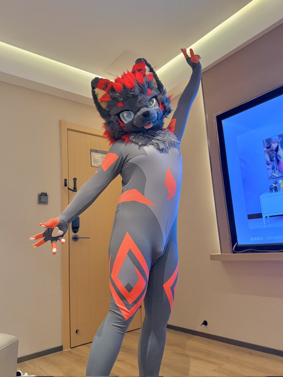 是苍离酱 tweet media