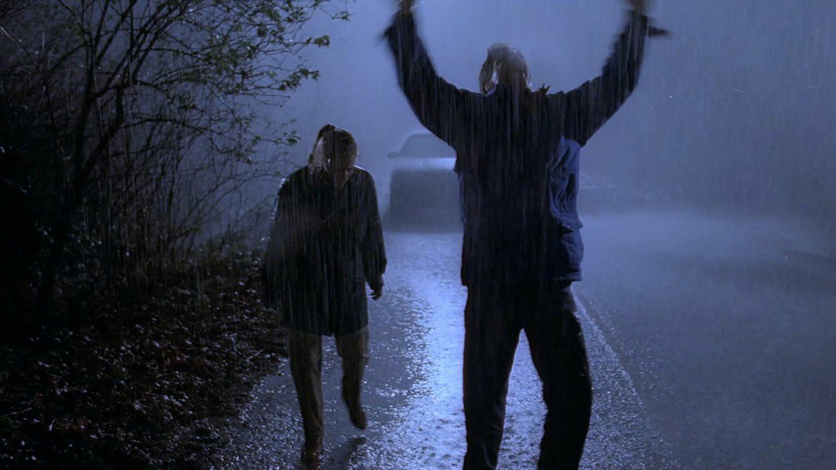 hearteyes4david's tweet image. The #XFiles pilot scene #DavidDuchovny #GillianAnderson #Hearteyes