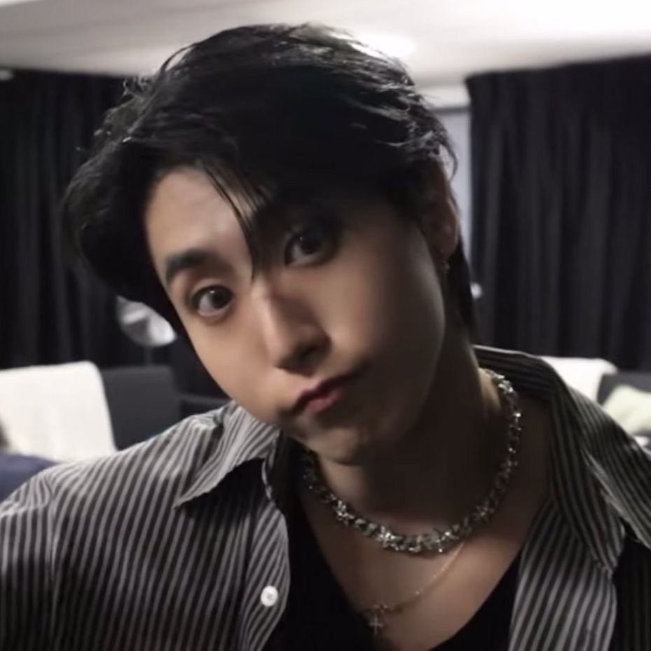 nari ꩜ ﹢˖ 𖤐 🎸 tweet media