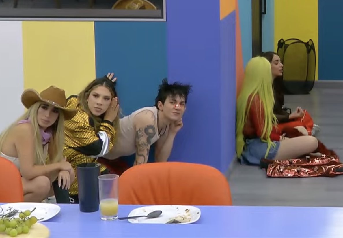 Lady Blue 🖤 tweet media