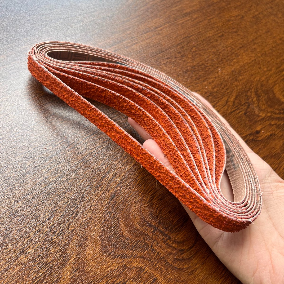 KhaleesiCheng's tweet image. Ceramic sanding belt
CHINA NO1 MANUFACTURER-BEST PRICE &amp;amp; QUALITY
WhatsApp:+86 15158119496
Email: khaleesi@sand-champ.com
#sandingbelt  #sandpaper #autorefinish #autorefinishing #abrasives #abrasivesolutions #grinding #automotiverefinishing #automotiverefinish #cardetail