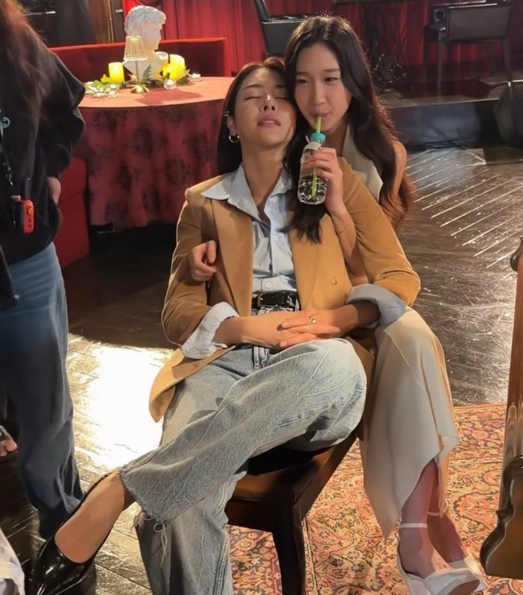 Y & GL Series tweet media