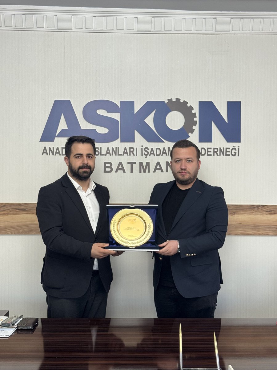 AK Gençlik Batman tweet media