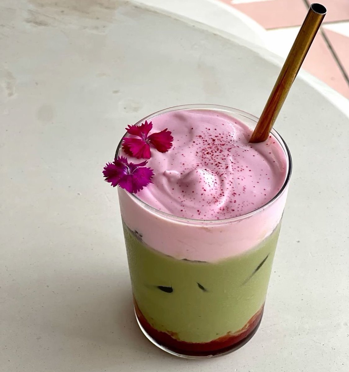 peonyfrtia's tweet photo. pink  +  green is  such  a  pretty  colour  combo https://t.co/W6WxgKzDUU