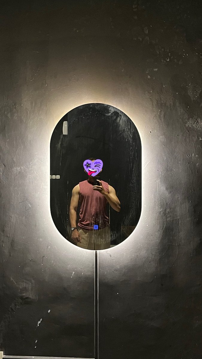 nahavand🍉 tweet media