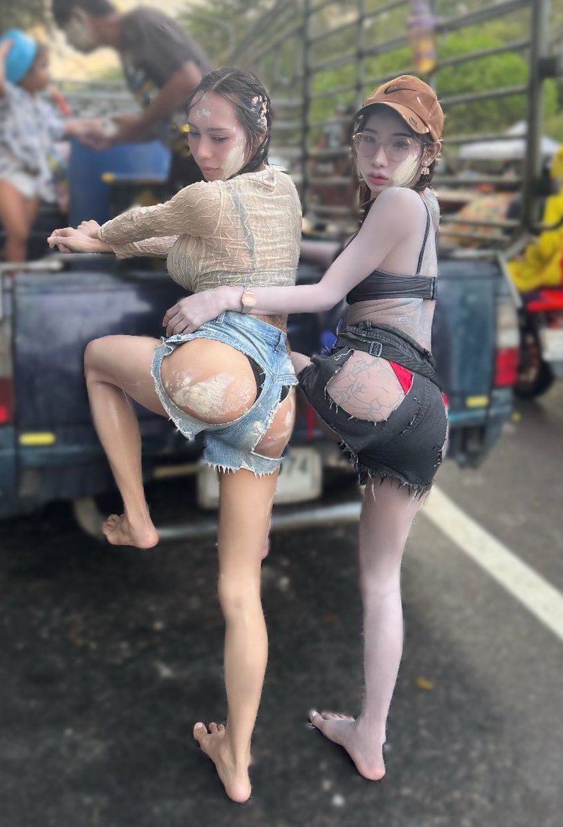 ploi69_ploi's tweet photo. หนูกับเพื่อนหาค่าขนม🧁💸 
#ระยอง #บ้านเพ #DMมาเลยค่ะ https://t.co/Z5BQzeWX2J