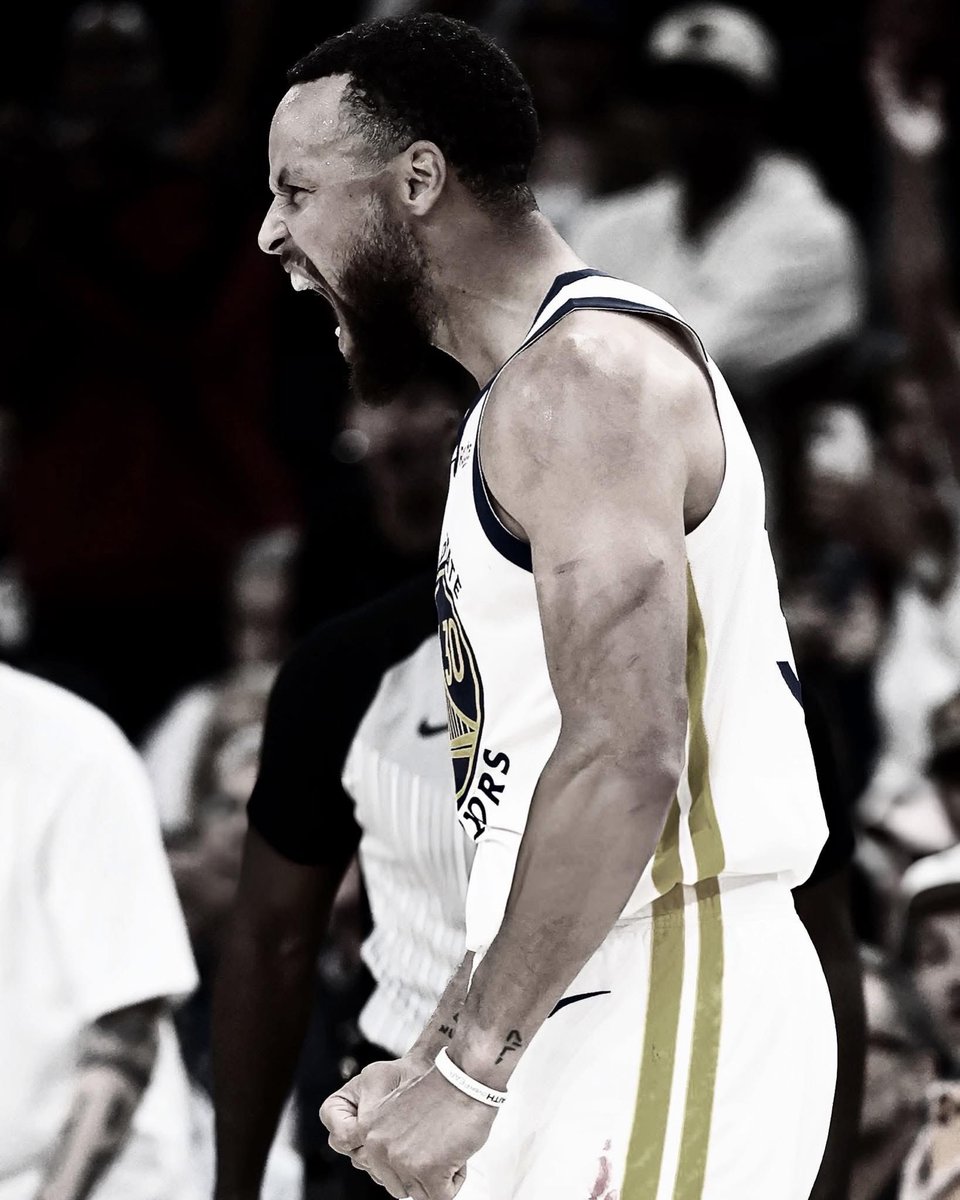 STEPH CURRY IS THE GREATEST POINT GUARD OF ALL TIME 🐐🧑🏽‍🍳

NO DEBATE. NONE.