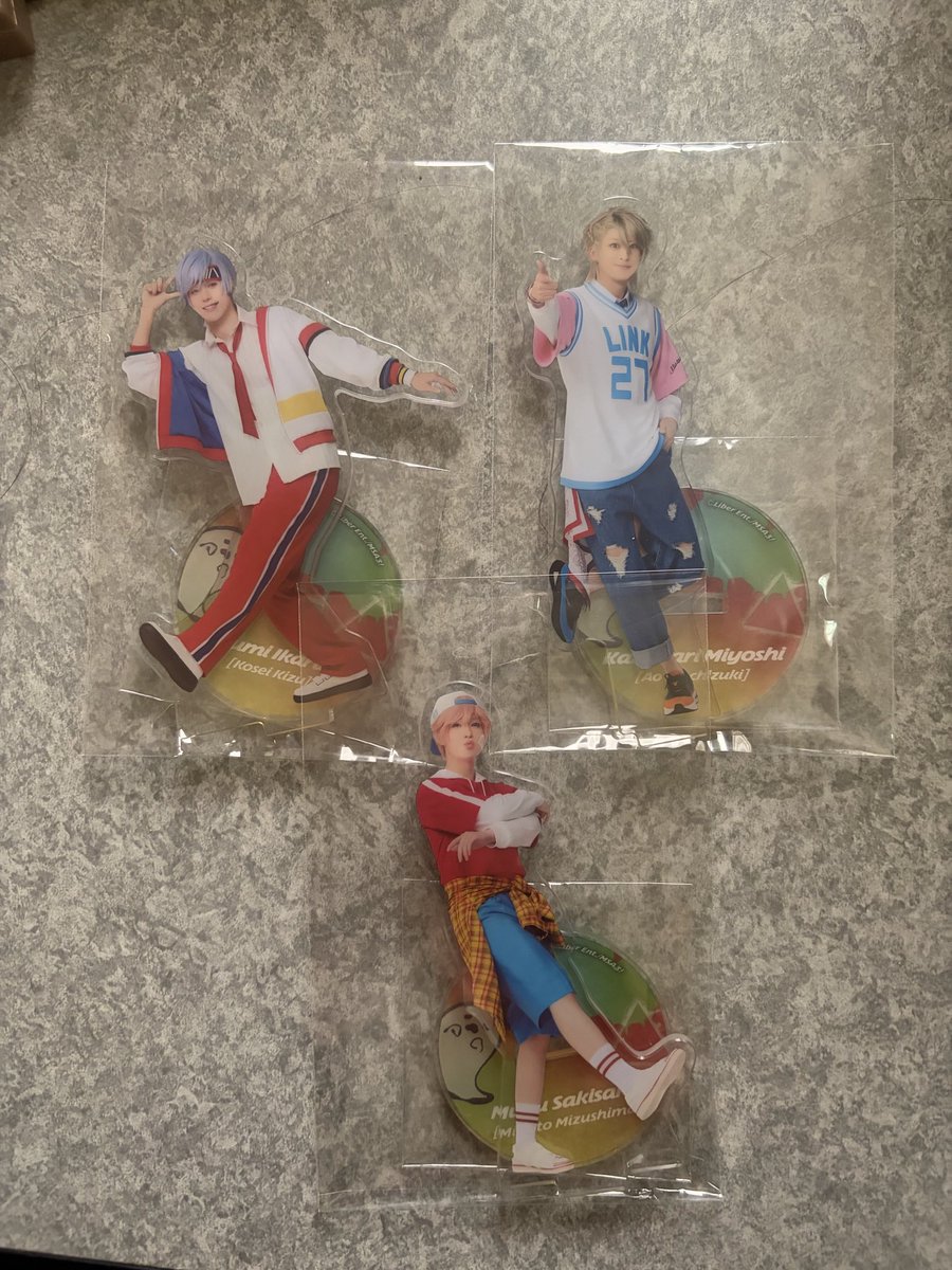 アリス tweet media