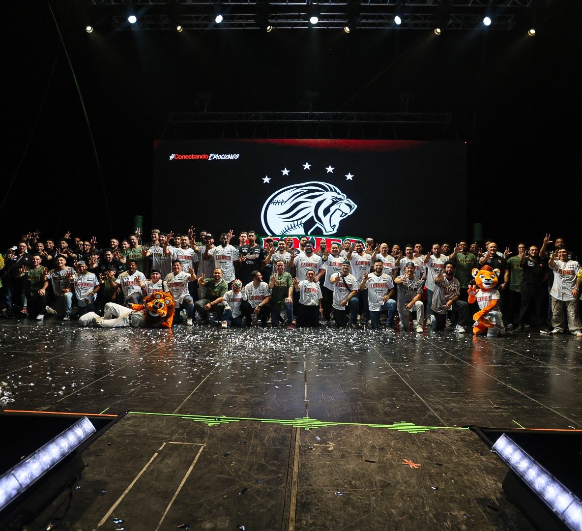 leonesdeyucatan's tweet image. ¡Todos juntos, vamos por la gloria!🏆

#ConectandoEmociones