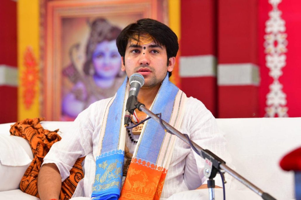 am5tvnews's tweet image. Bageshwar Dham Gets Green Signal to Accept Global Donations with FCRA Approval
#BageshwarDham #FCRAApproval #IndiaUpdates #NewsAlert #NGO #MadhyaPradesh #IndiaNews #IndiaNews