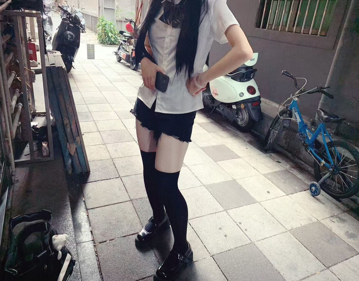 yu48DPcuAV32487's tweet photo. 最温良的一套衣服 https://t.co/QvCY9vq1wS