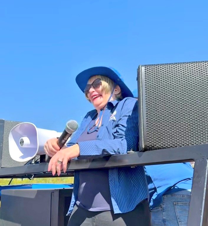 tndaba's tweet image. @helenzille to the ANC: The “Gogo effect” has started, shining a spotlight on service delivery failures at community level.

As pressure builds, residents are increasingly demanding accountability where it matters most.
#Zille4Mayor #ANC #ServiceDelivery #LocalGovernment