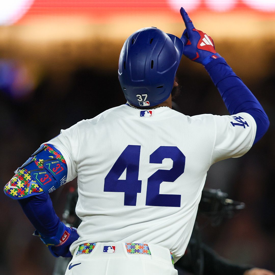 QuietlyClinical tweet media