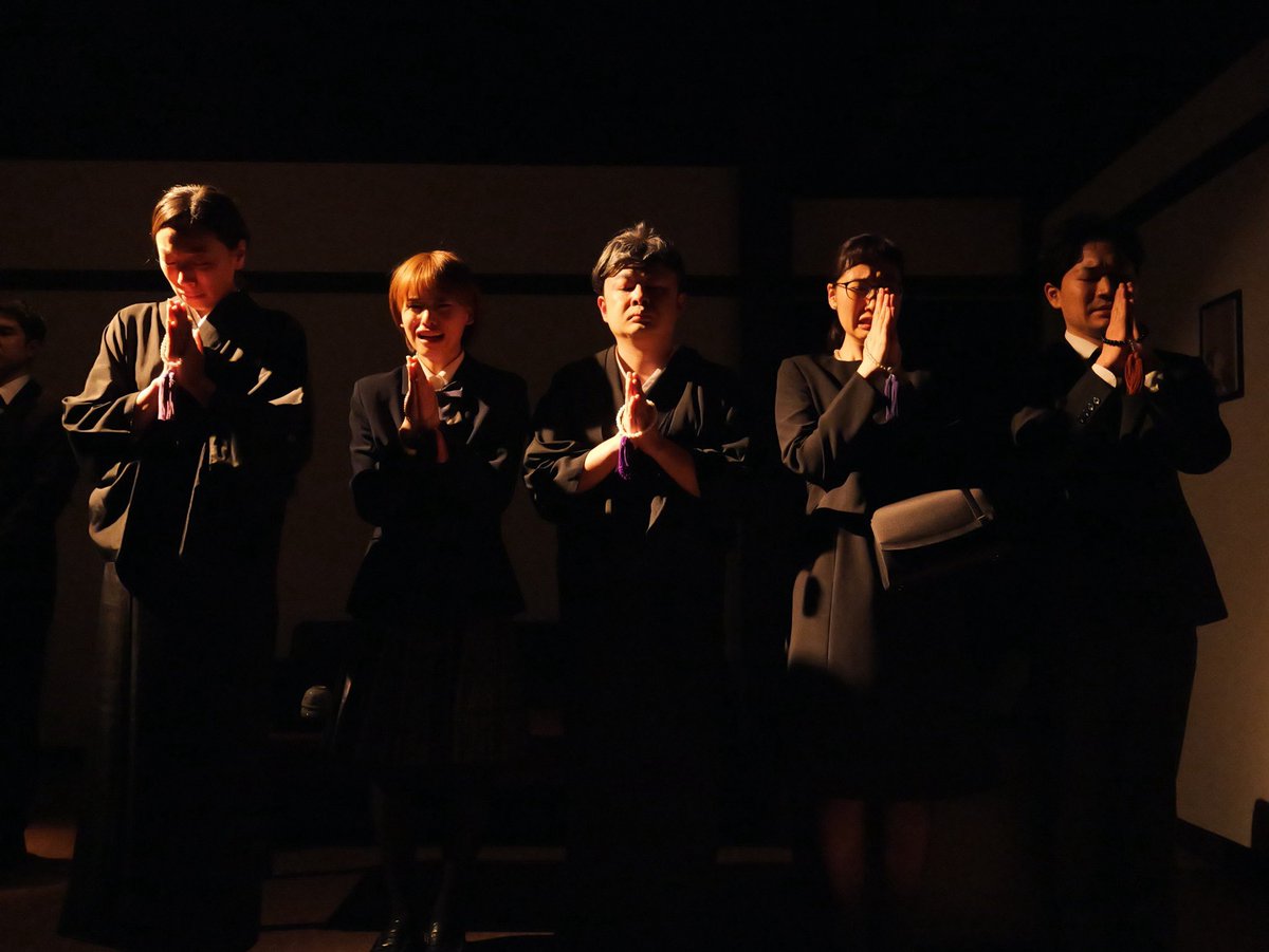 seiyahana_HE_h6's tweet photo. ジントサイン produce vol.01
『煙が目にしみる』
2026年4月15日(水)〜4月19日(日)
in→dependent theatre Oji
昨日初日開けました。
日曜日までやってます、ぜひご来場お待ちしております。 https://t.co/BxexXTdVGw