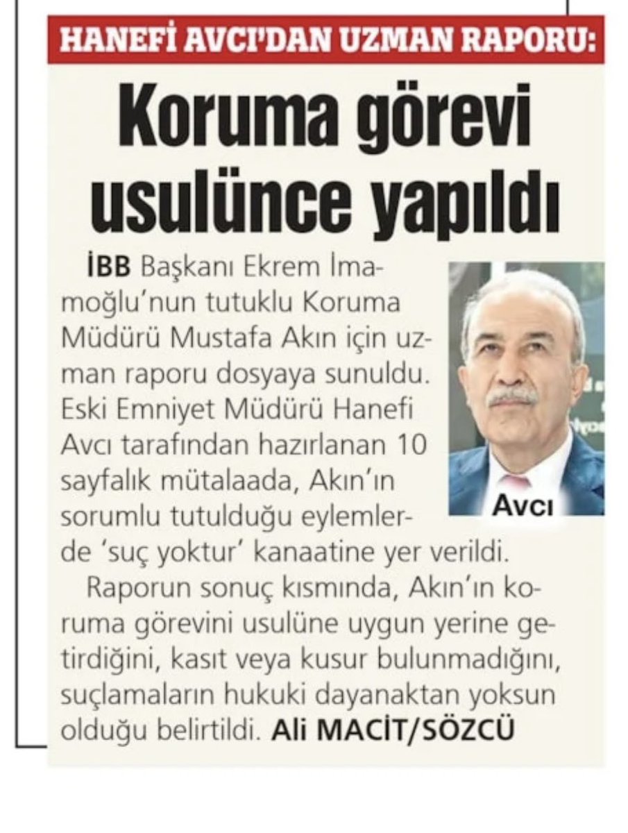 alimacit_'s tweet photo. Mütalaada oteldeki bazı kameraların bantlanması + jammer cihazı kullanılarak “suç delillerini yok etme/gizleme” ve “haberleşmenin engellenmesi” iddiasına Avcı, Kameralar sadece toplantı salonunu gören 2 kamerayla sınırlıydı. Otelin giriş, lobi ve koridor kameraları (toplam 400 kamera) tamamen açık olduğunu belirtti.
 
İmamoğlu ve ekibi otel görevlileri tarafından açıkça karşılandı, giriş-çıkışlar kameralarda net görüldüğünü ifade ederek, toplantıların gizli yapılmadı; herkesin gözü önünde, konvoyla gelip gittiğini belirtti.
 
Jammer belediye demirbaşına kayıtlı. Çalıştırılıp çalıştırılmadığı belirsiz; otel müdürü muhabere aksadığına dair şikâyet gelmediğini belirtti.
 
Avcı, O tarihte toplantıya katılanlar hakkında örgüt iddiası yoktu. Koruma ekibi “içeride ne konuşulduğunu” bilemez. Sonuç olarak Mustafa Akın’a (ve koruma ekibine) kusur izafe edilemez. İşlemler standart koruma prosedürü olduğunu ifade etti.
 
Akın’a yöneltilen bir diğer suçlama da 19 Mart 2025 arama sonrası DVR cihazının Mustafa Akın talimatıyla sökülüp İSBAK’a teslim edilmesi ve içindeki kayıtların kasıtlı olarak yok edilmesi + kamu malına zarar iddiasına şu tespit bulundu:  
 
-Arama sırasında DVR’nin yedeği alınmadı (emniyetin ihmali).
-Arama bittikten sonra konutta artık adli işlem yapılmayacağı normal kabul edilir.
-Kamera kayıtları genellikle 15-30 günde üzerine yazılır. Savcılık 34 gün sonra istedi  -kayıtlar zaten silinmiş olabilirdi.
-DVR’nin sahibi (İBB mi, İSBAK mı, kiralık güvenlik firması mı?) ve arızanın kasıtlı olup -olmadığı demirbaş kaydı + fatura + teknik inceleme ile belirlenmeli. Bu yapılmadı.
-Sökme işlemi İBB’nin iç işleyişi ile ilgilidir.
 
Sonuç olarak; Delil gizleme veya kamu malına kasıtlı zarar kastı olmadığı, Koruma görevi nedeniyle Mustafa Akın’a kusur bulunamaz denildi. 

Mütalaanın sonuç kısmında Avcı, Mustafa Akın’ın her iki eylemde de koruma görevini usulüne uygun yerine getirdiğini, kasıt veya kusur bulunmadığını, suçlamaların hukuki dayanaktan yoksun olduğunu belirtti.