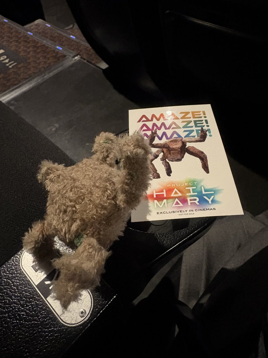 topaz163's tweet photo. 入場者特典
まだ貰えました♫

#プロジェクトヘイルメアリー 
#ロッキー https://t.co/MnfV24G7q4