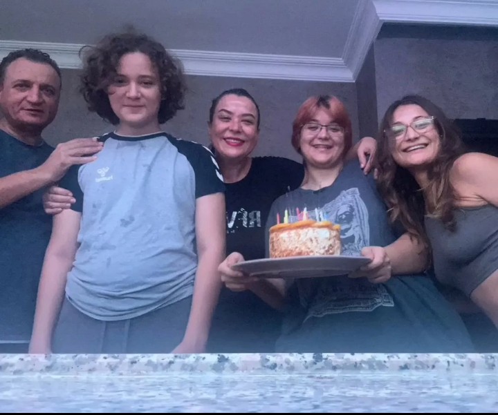 White Sand tweet media