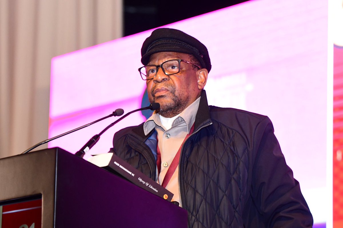 SAfmRadio 📻 tweet media