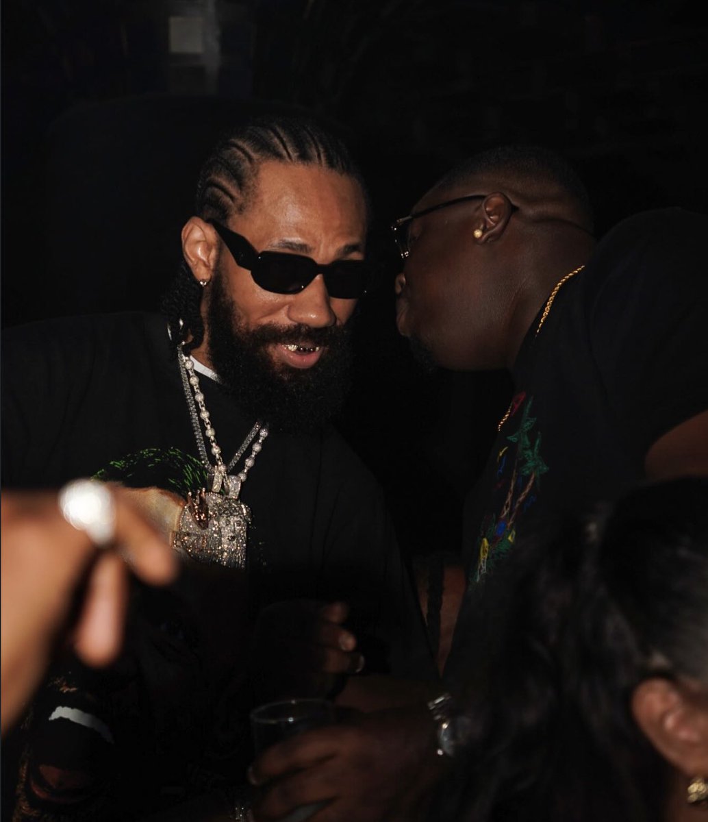 son of big wiz 🌱 tweet media