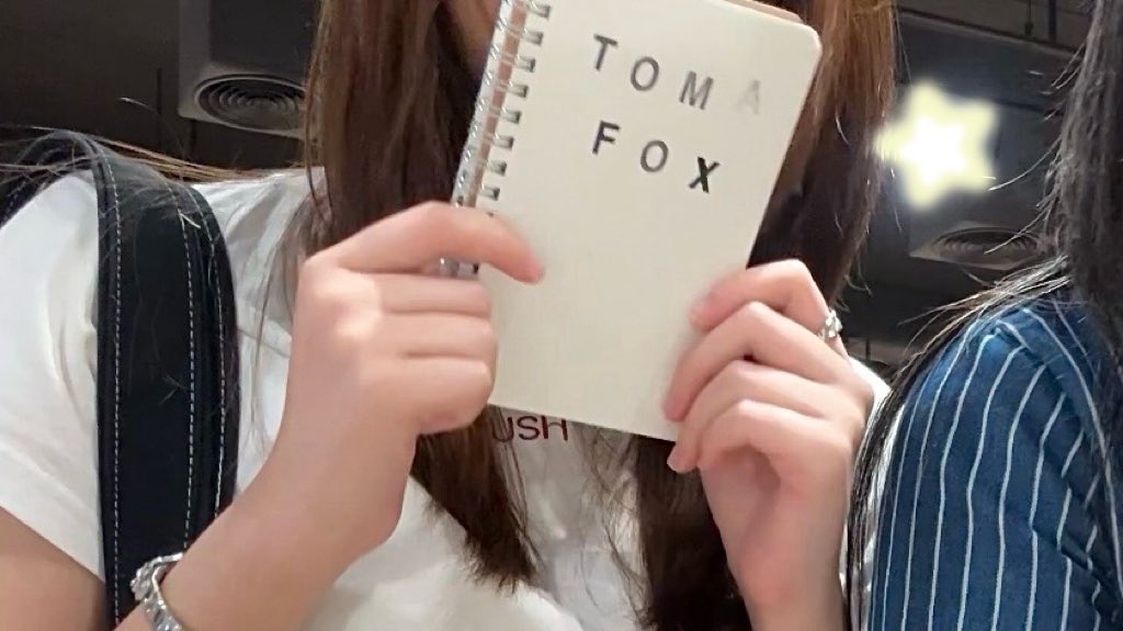 𓇼。:b tweet media