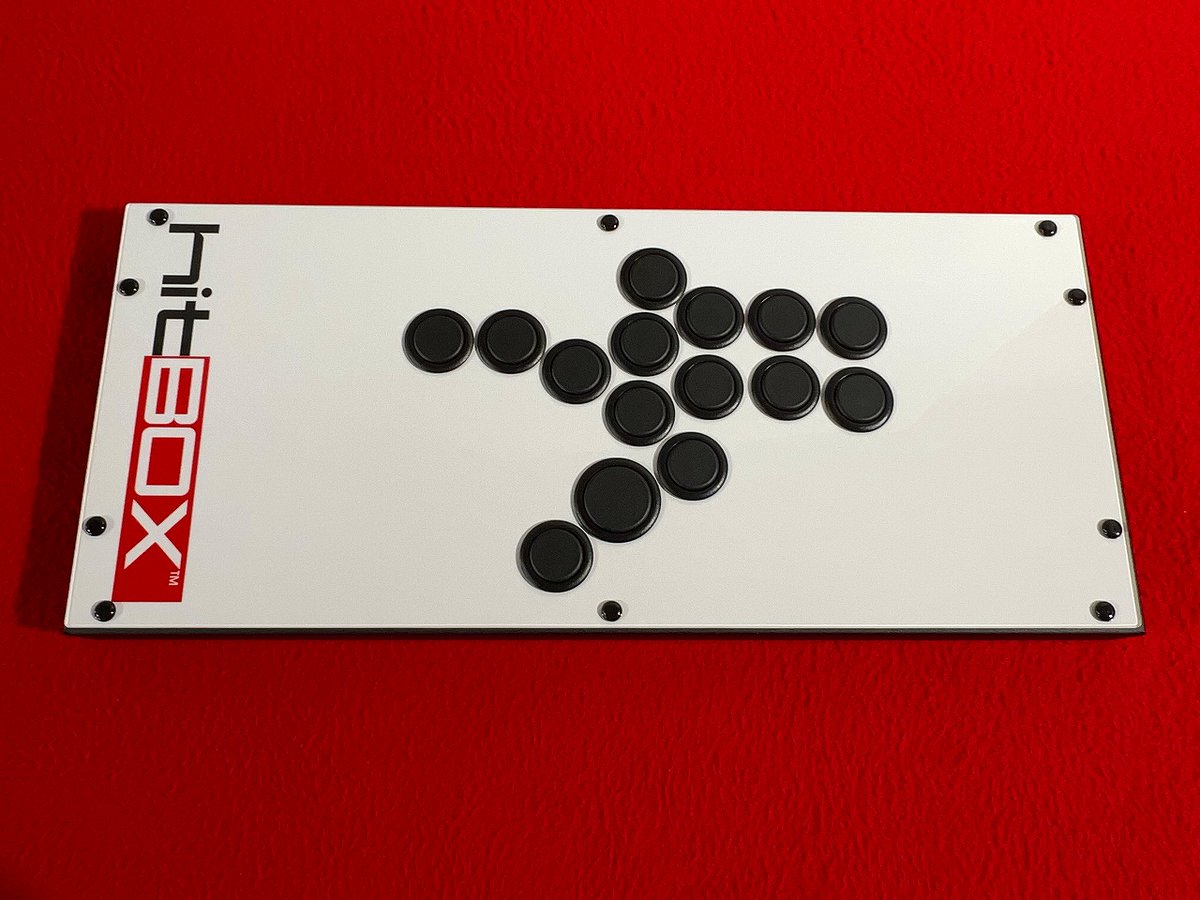 hitbox ultra ボタンホール増設加工、zenaimボタンキット換装、基板