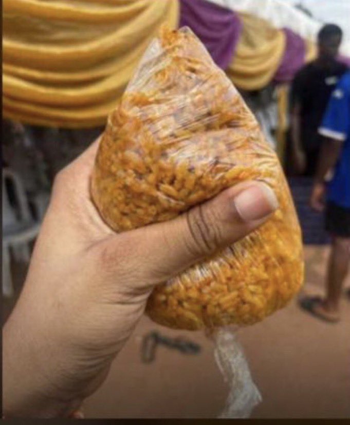 𝔼𝕤𝕞𝕒𝕣𝕥😎 tweet media