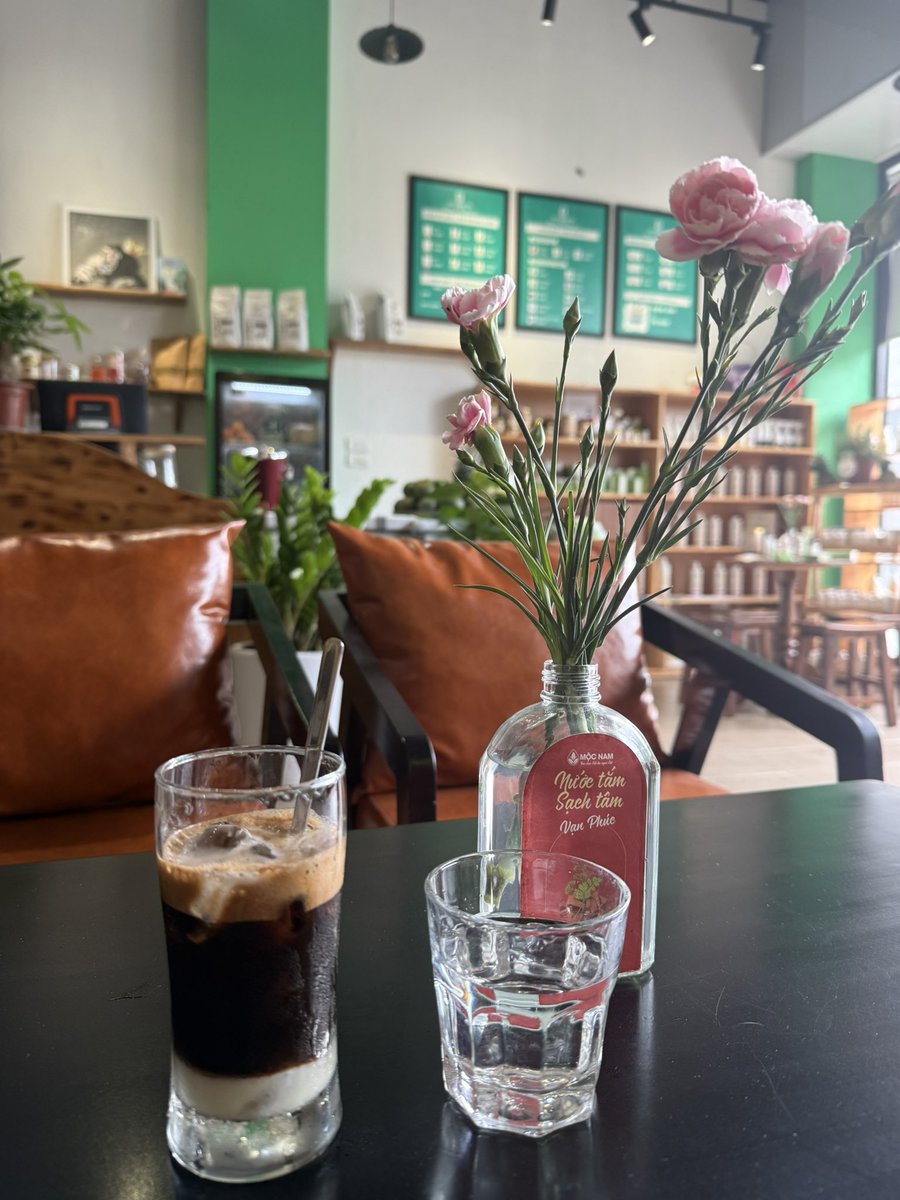 Nhạn Đào | Aurora tweet media