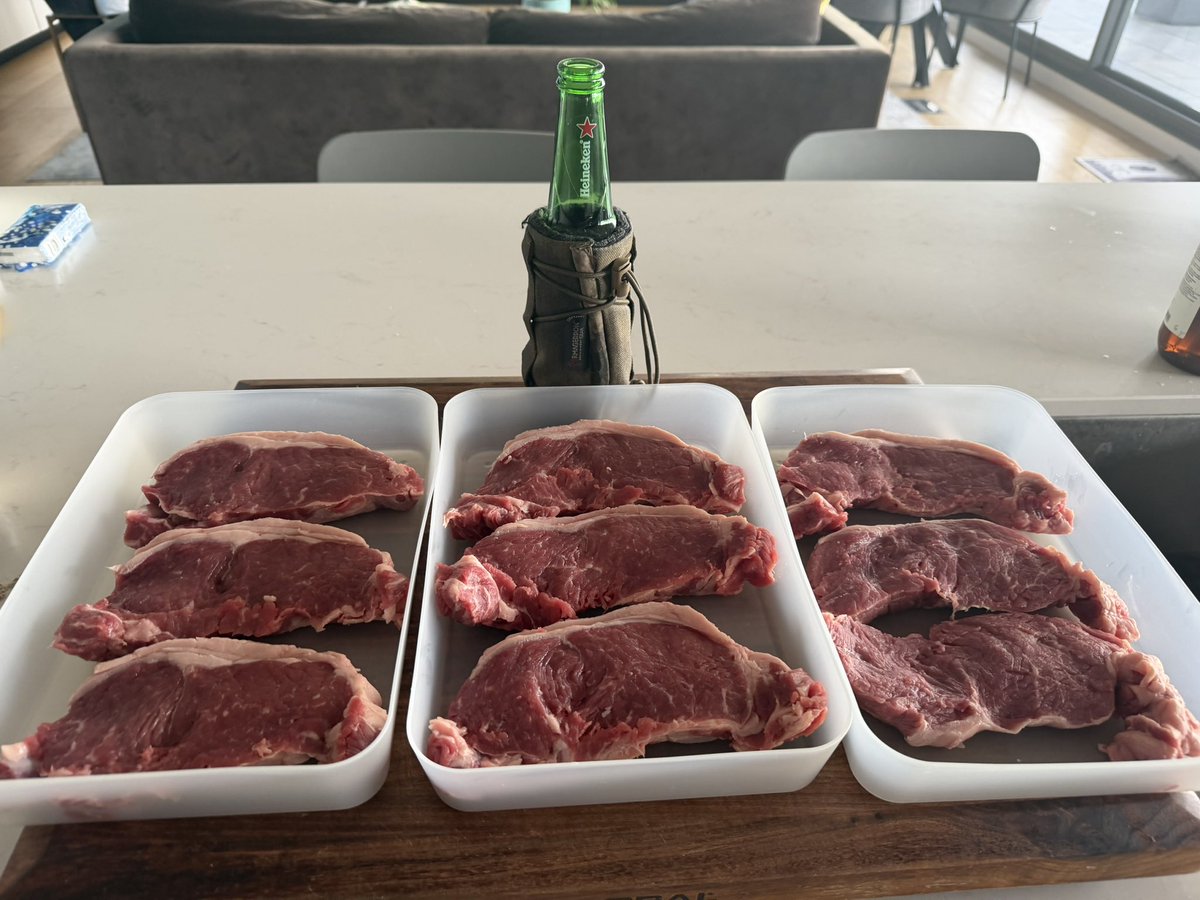 Dusty Pee tweet media