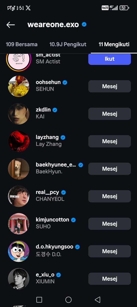 Selagi akun ini follow BX,  Aku tim yg berpikir masih ada harapan buat EXO bersembilan akan kembali... I will believe them.  And continue to support them without hating anyone 😊