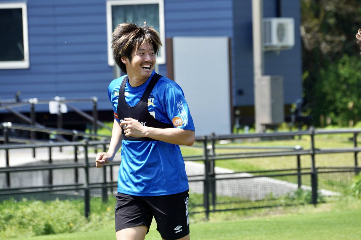 kamatama_kouhou's tweet photo. 👕|#Fitogether ご提供ウェアラブルGPS
試合中も練習中もジョグ中もしっかり計測📝
#國分将
#上野輝人
#カマタマーレ讃岐 #ALLFORSANUKI https://t.co/Hoc2BhcdXm