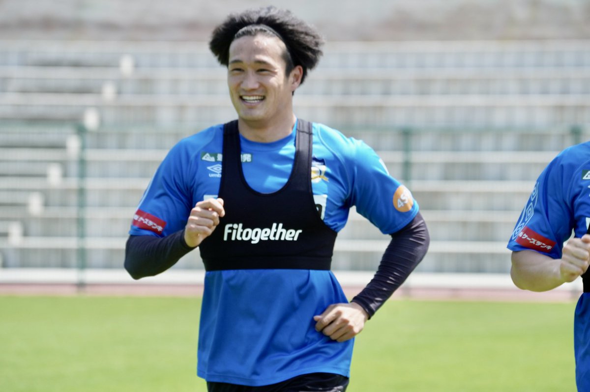 kamatama_kouhou's tweet photo. 👕|#Fitogether ご提供ウェアラブルGPS
試合中も練習中もジョグ中もしっかり計測📝
#國分将
#上野輝人
#カマタマーレ讃岐 #ALLFORSANUKI https://t.co/Hoc2BhcdXm