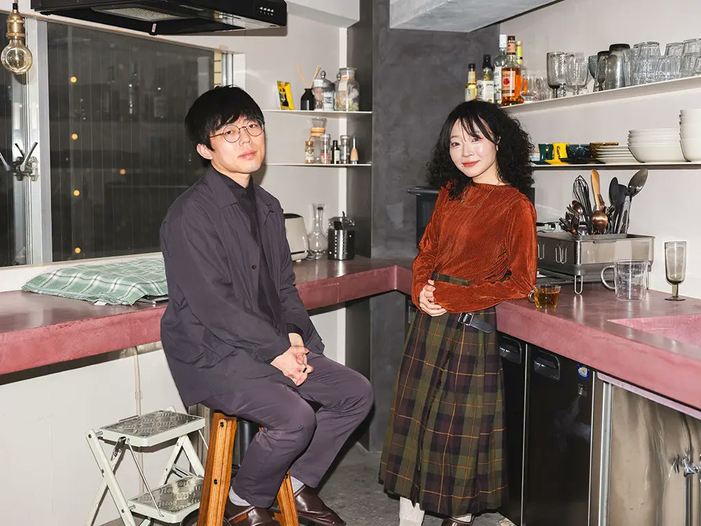 Beyond magazine tweet media