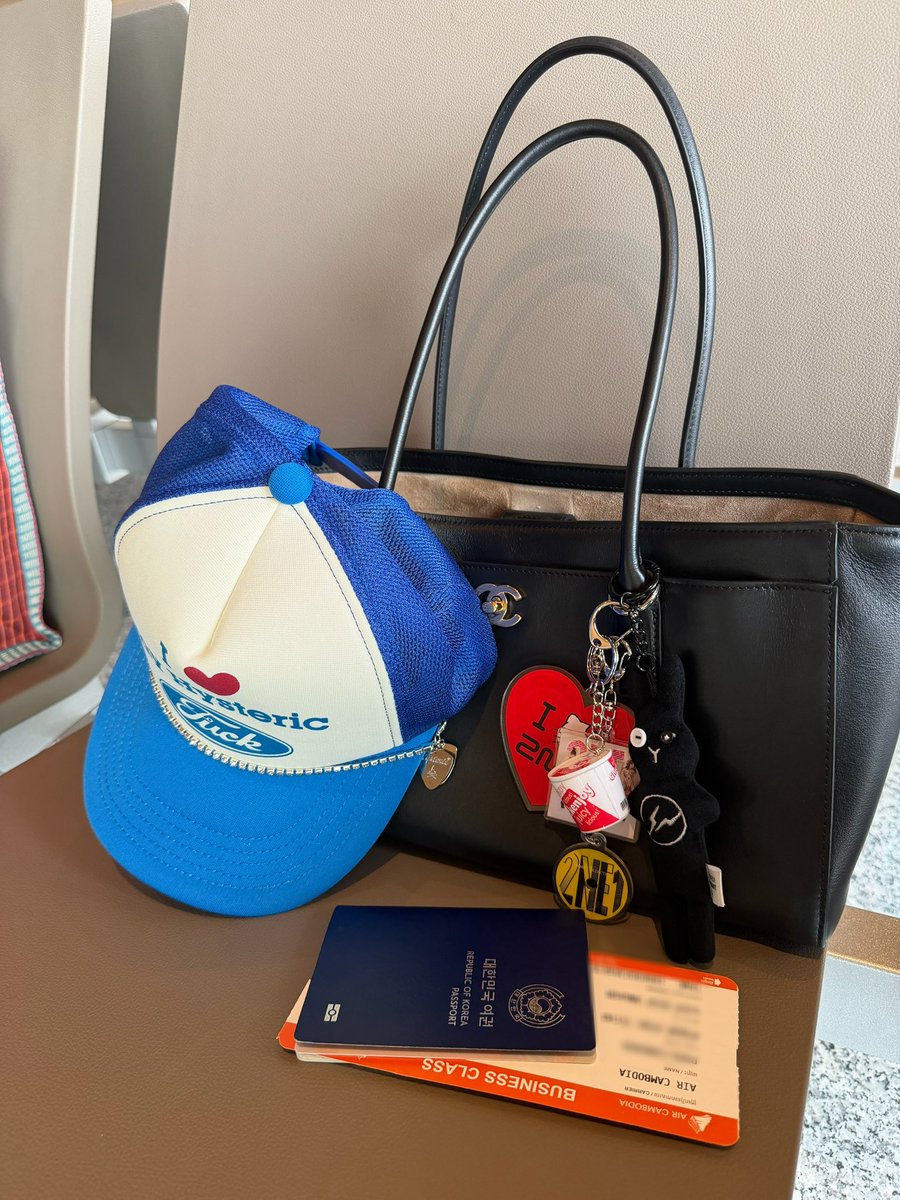 Sandara Park tweet media