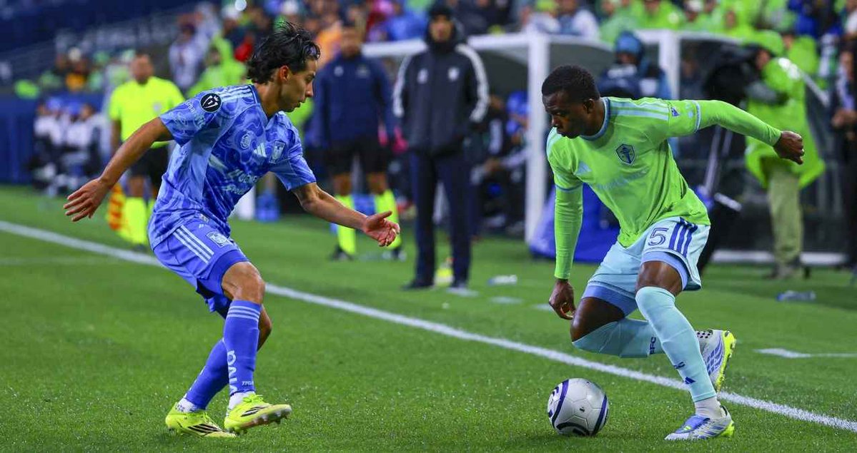 alpiedeldeporte's tweet image. VIDEO: #Tigres avanzó a las semifinales de la #Concachampions pese a perder ante el #SeattleSounders sge.st/P0Khf89