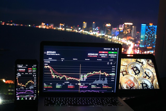 CryptoTClub007's tweet image. 📊 Market Snapshot: BTC $75,084 🟢+1.5% · ETH $2,359 🟢+1.7% · XRP $1.41 🟢+3.7% · BNB $625.94 🟢+1.9% · SOL $85.48 🟢+2.9% · TRX $0.3256 🟢+0.7% — Fear &amp;amp; Greed 23/100 (Extreme Fear) 👇
cryptotracker.club/newsletter/lat…

#Bitcoin #Crypto #CryptoMarket