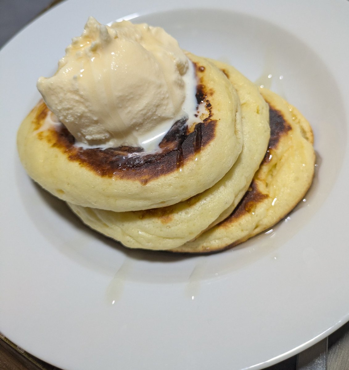 えびふらい tweet media